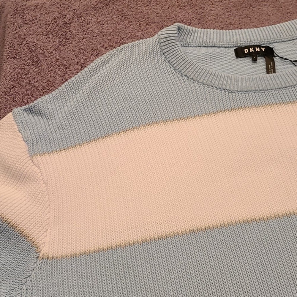 DKNY crewneck sweater - Picture 7 of 16